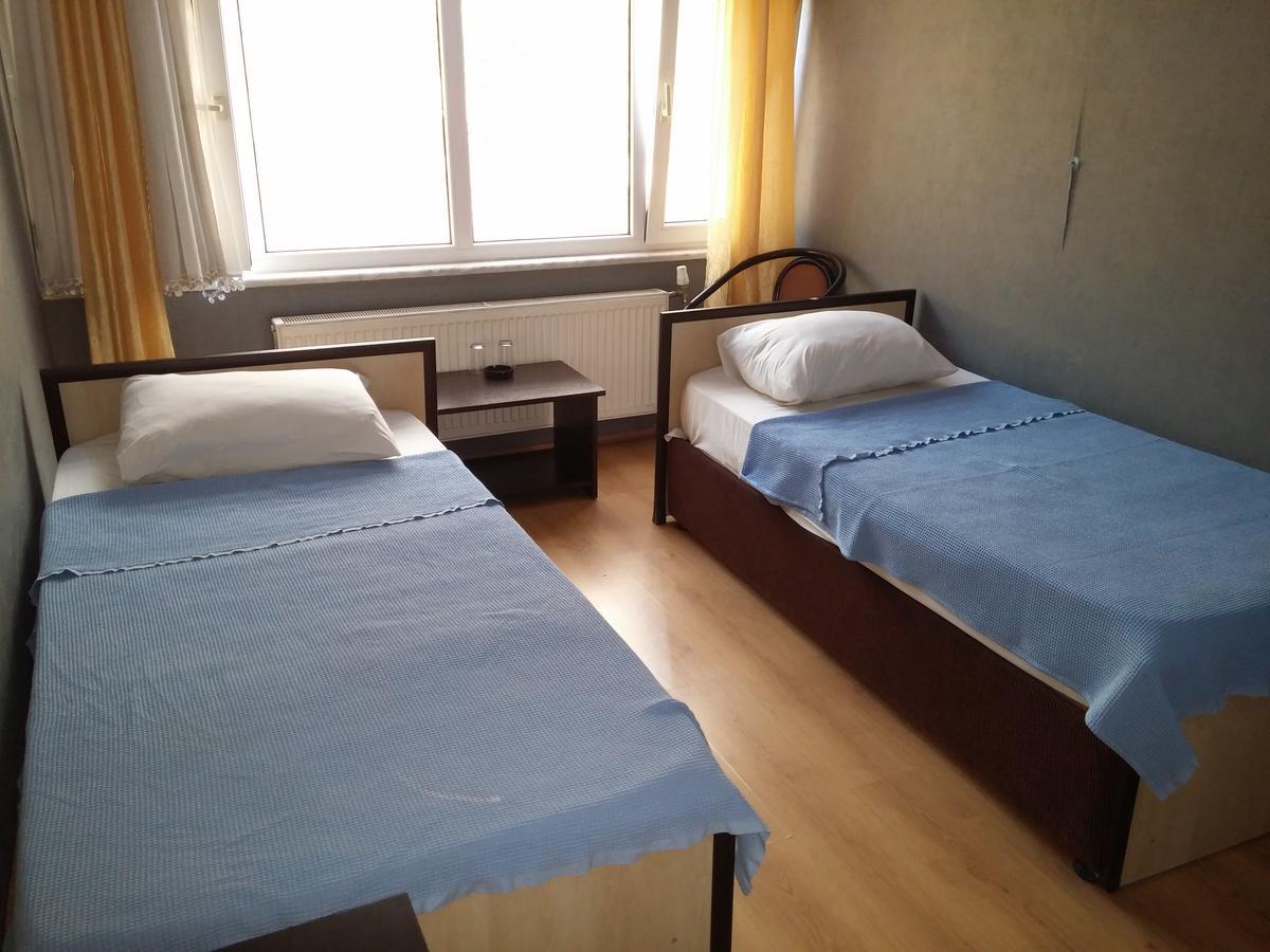 Deniz Hotel Kozlu Buitenkant foto