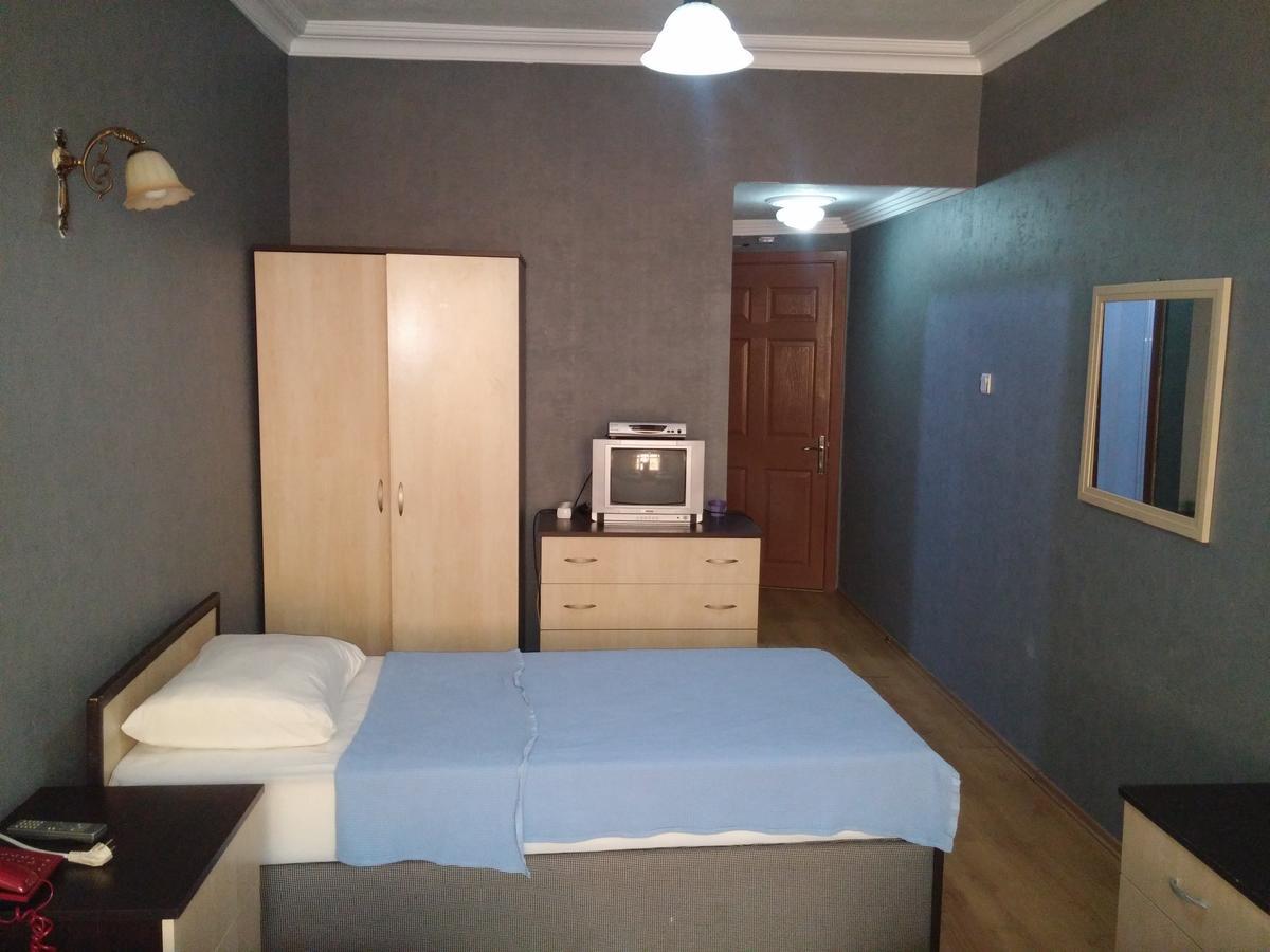 Deniz Hotel Kozlu Buitenkant foto