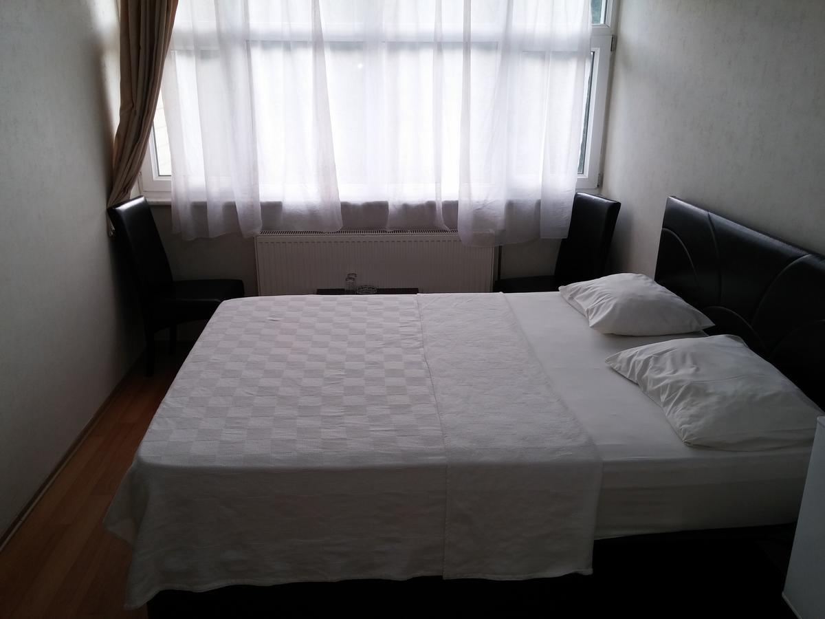 Deniz Hotel Kozlu Buitenkant foto