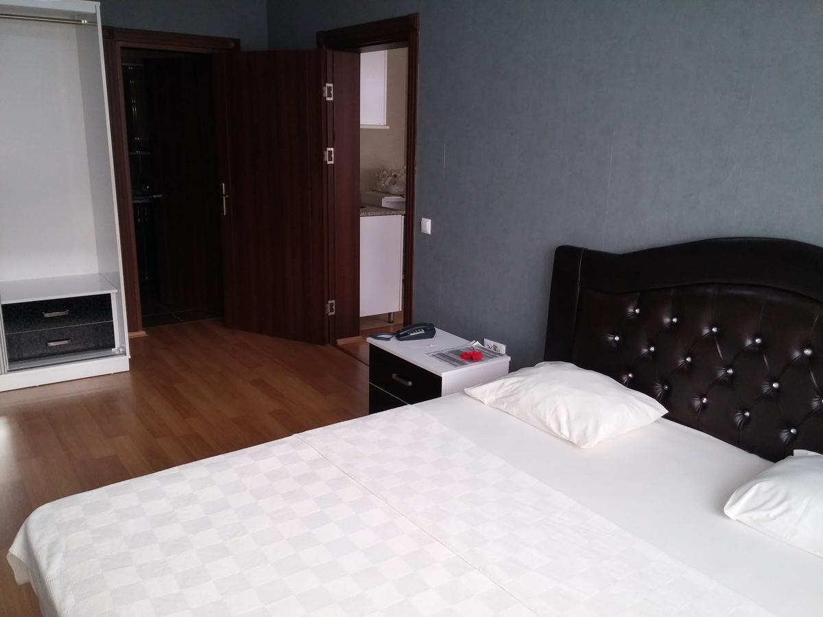Deniz Hotel Kozlu Buitenkant foto
